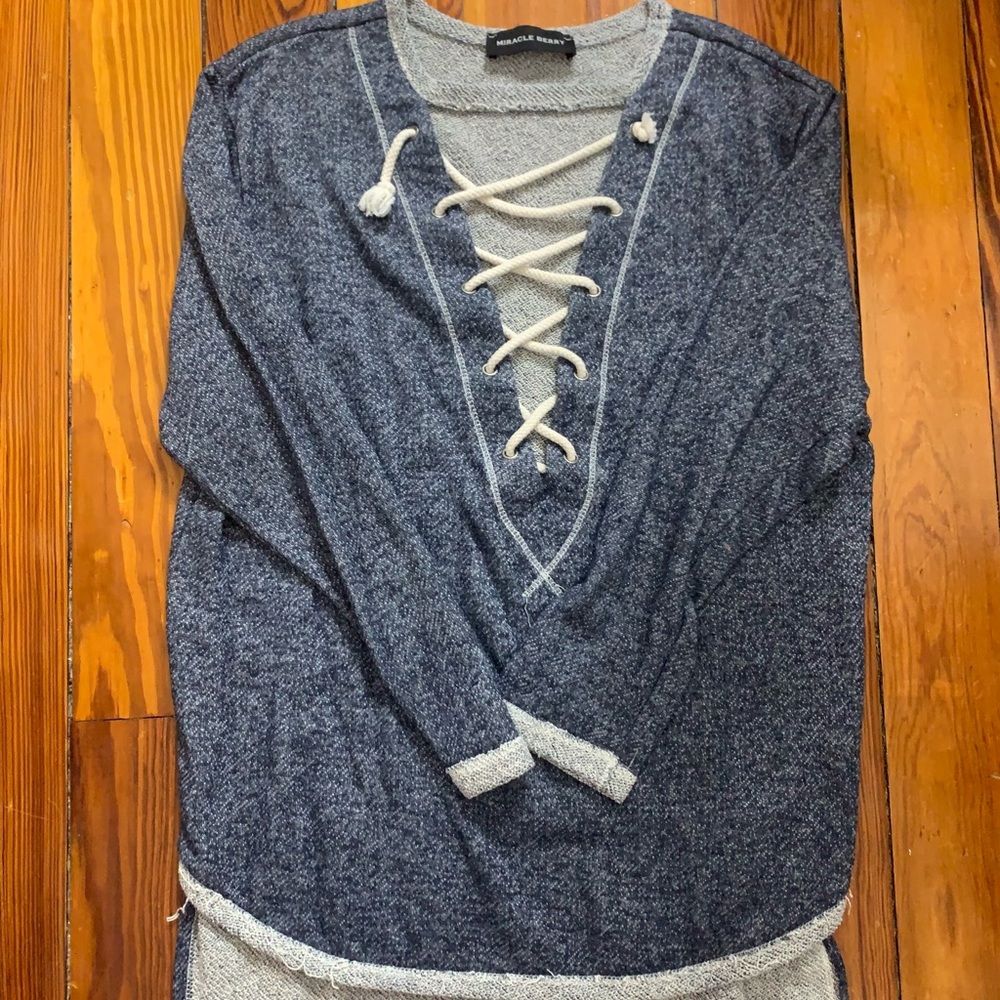 Long back navy cut out top
